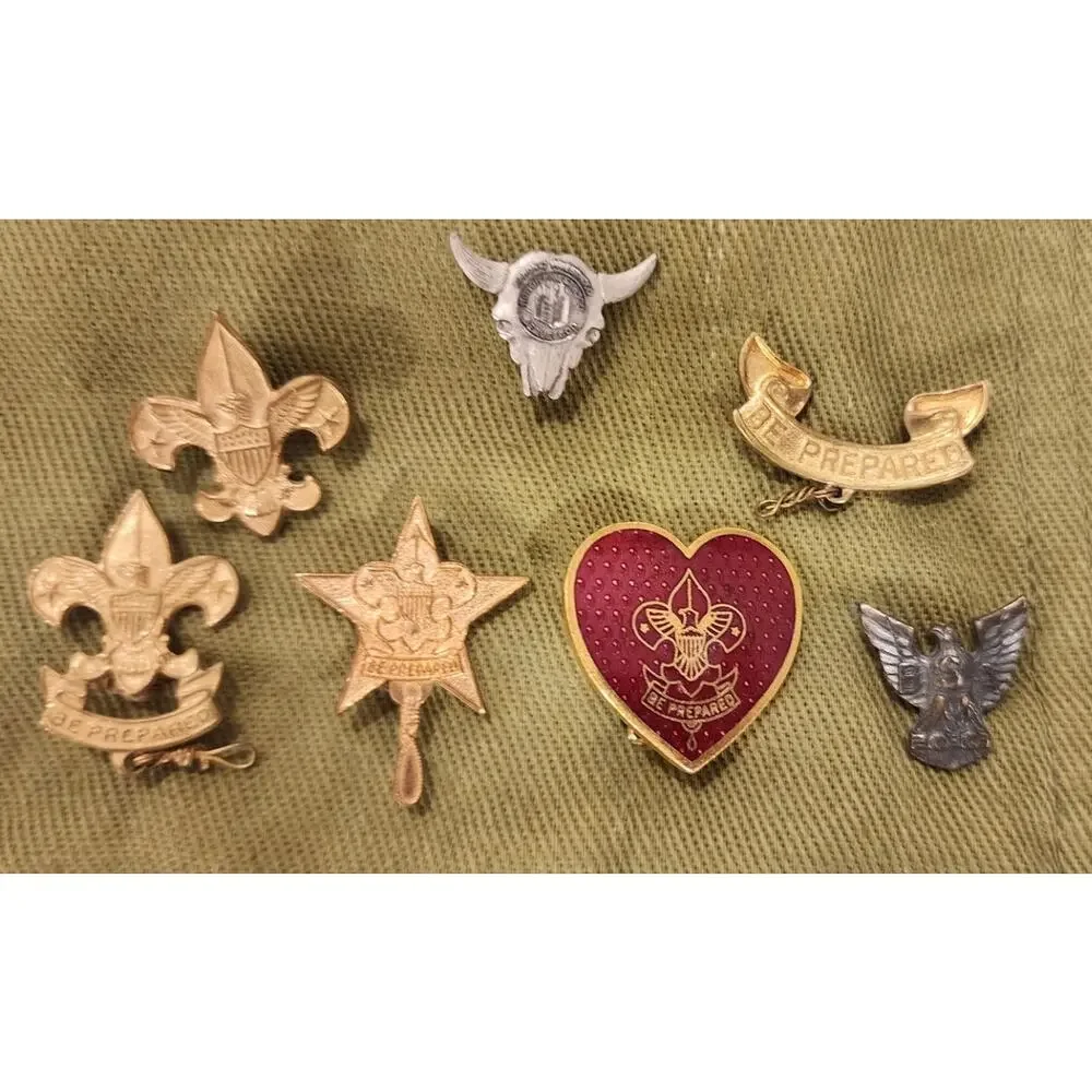 Vintage Boy Scouts of America BSA Merit Badge Sash Patches Pins Collection